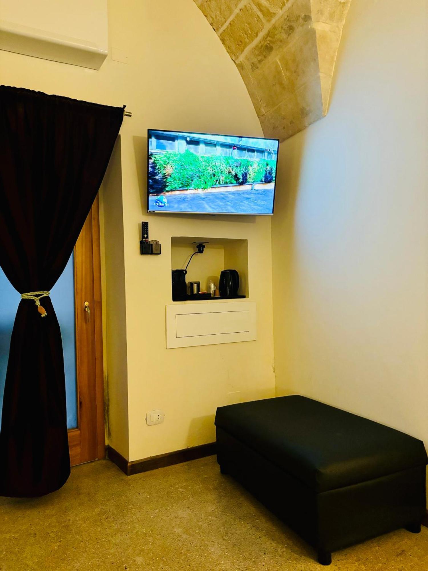 LA MONACA SALENTINA B&B con SAUNA Lecce Kültér fotó